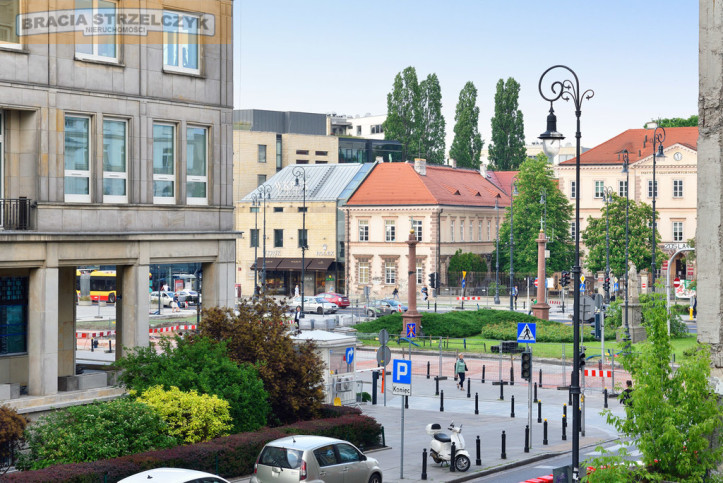 Mieszkanie Sprzedaż  Śródmieście Hoża 2